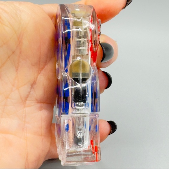 Unbranded Clear Flip Lighter with Red Blue Gear Design – No Fluid, Collectible - Picture 4 of 7
